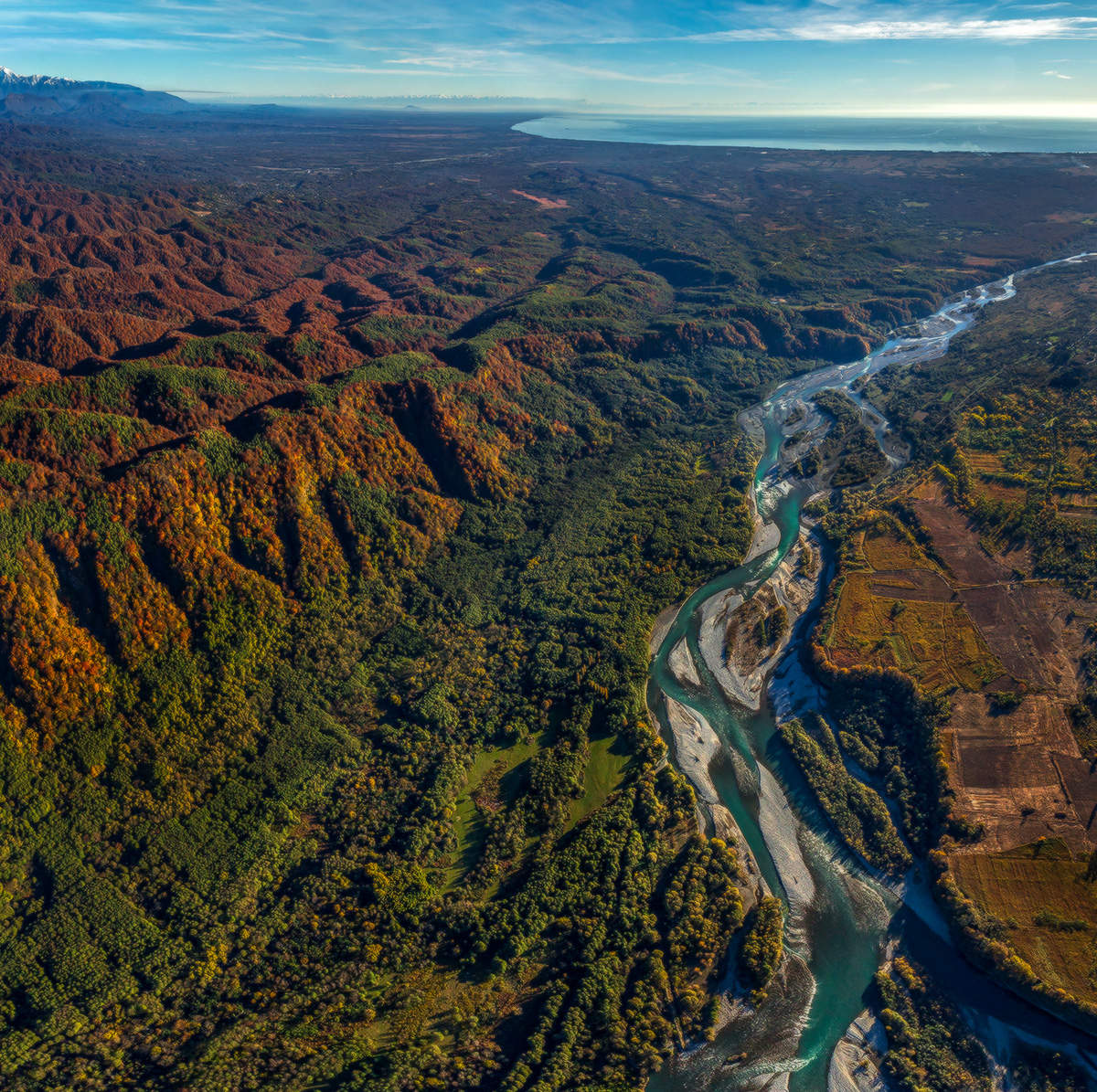 Красочная страна.