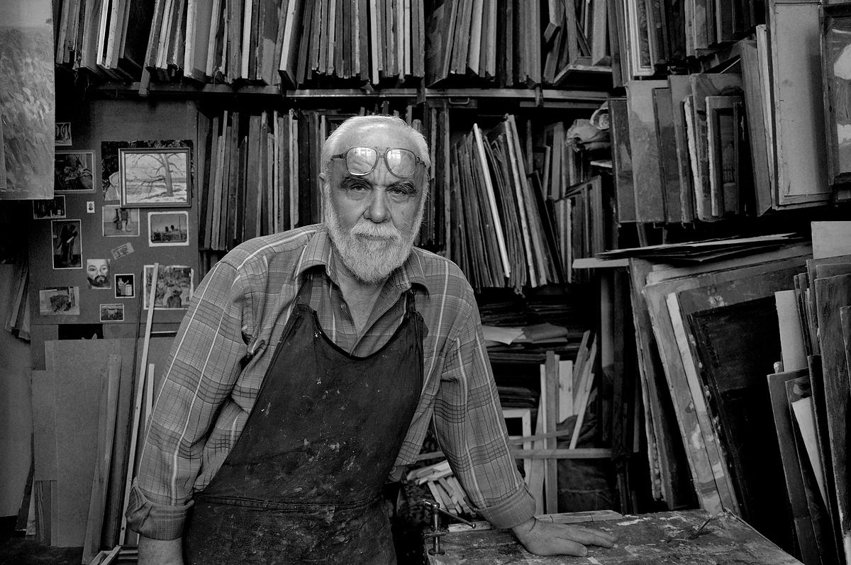 Художник В.Комаров. Брянск. 2014 г.