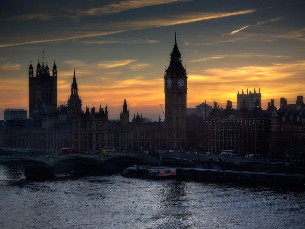 Вечерние часы...