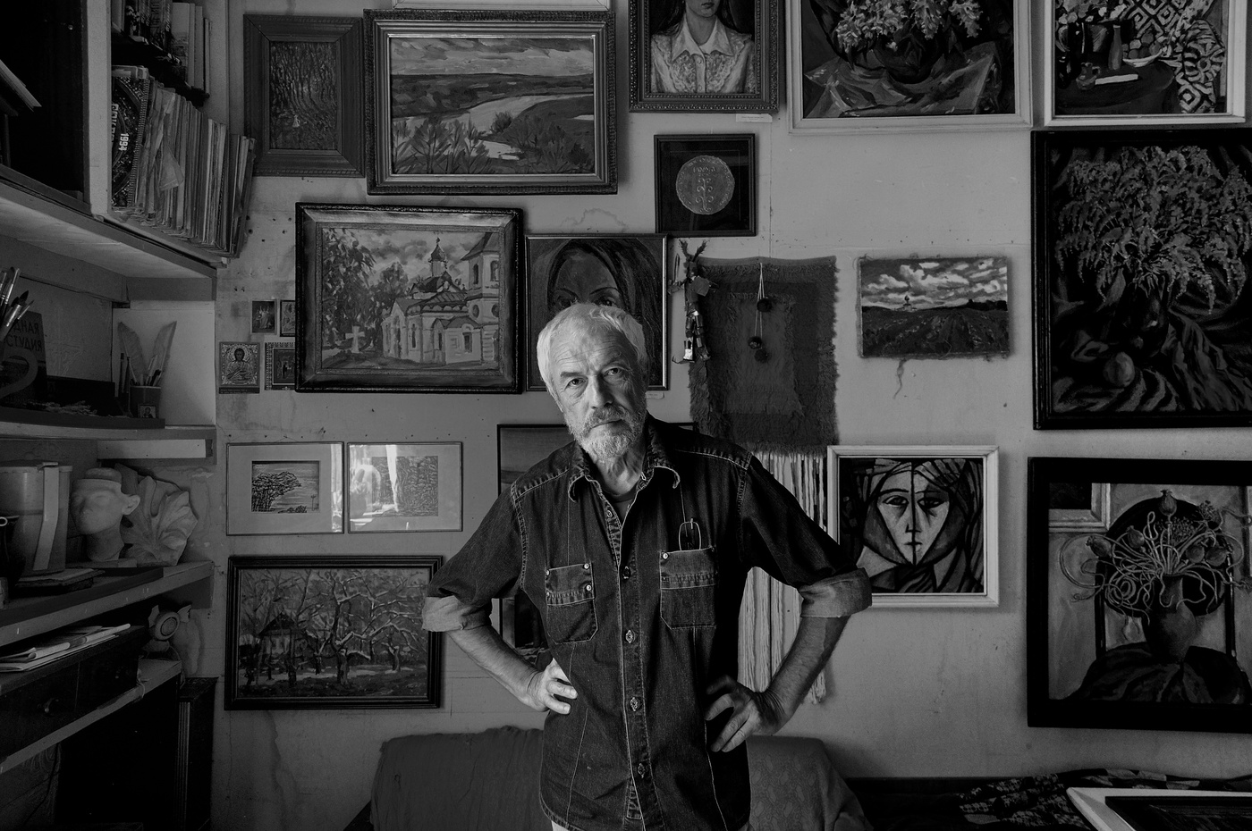 Художник и поэт В.Потапов. 2011 г.