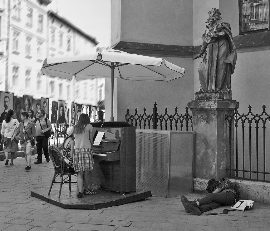 Сон (вместообеденный)