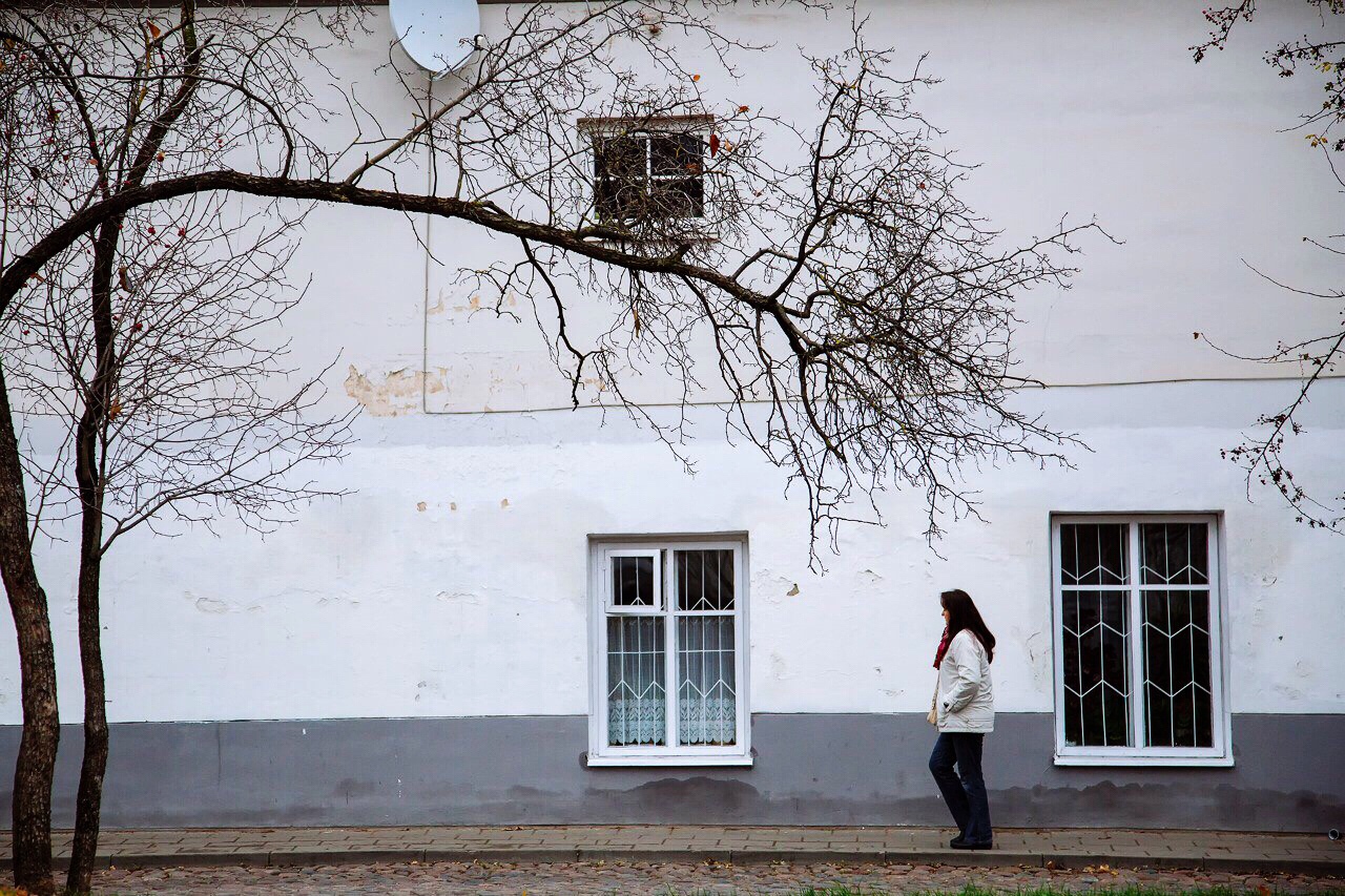 Руки и нити