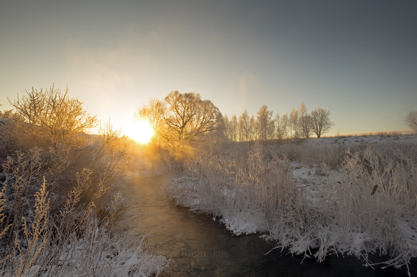 Рассвет,туман,иней..
