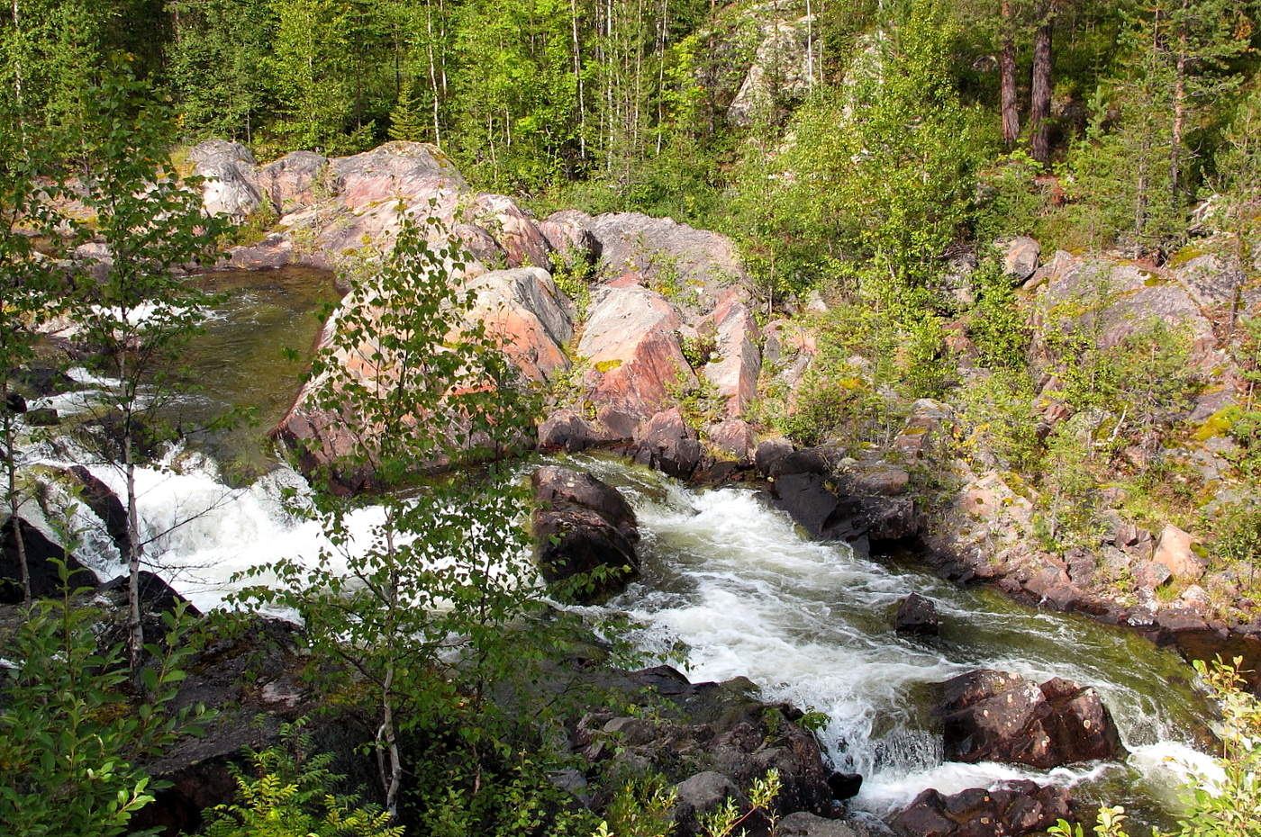 Северные речки быстрые