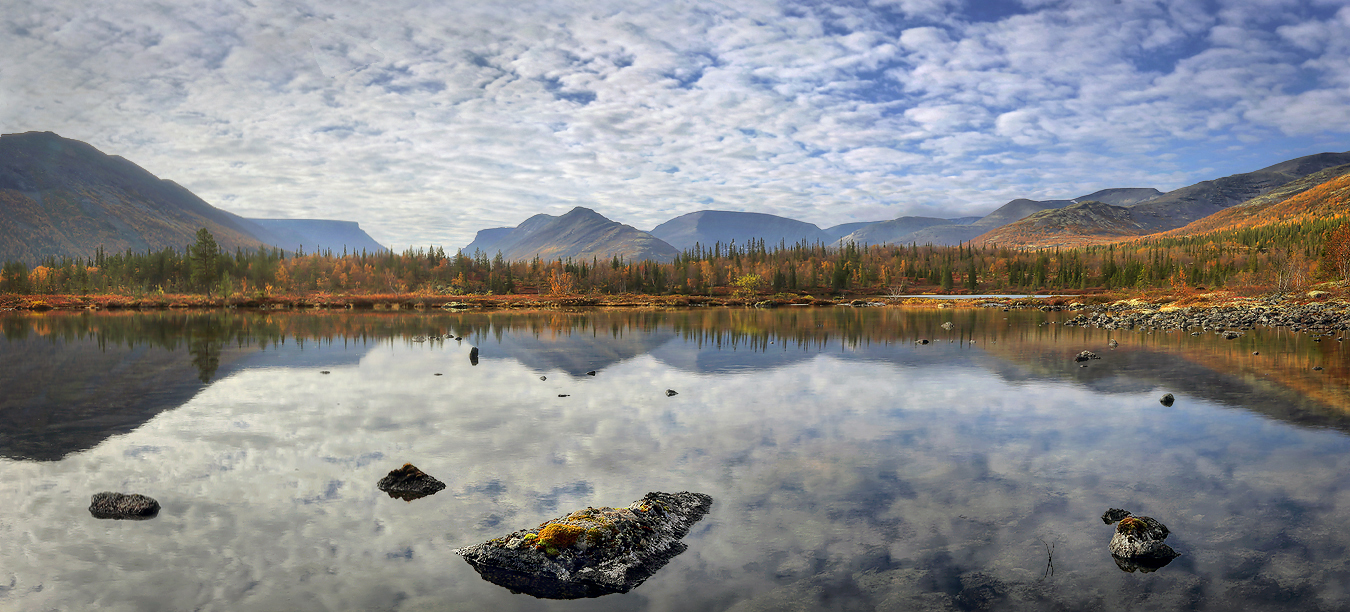 Осенним днем в Хибинах..
