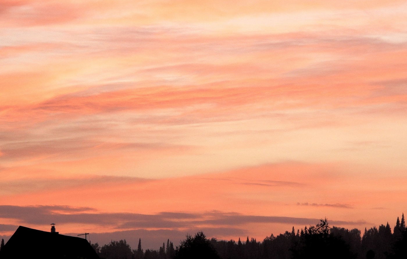 Акварельный закат на даче