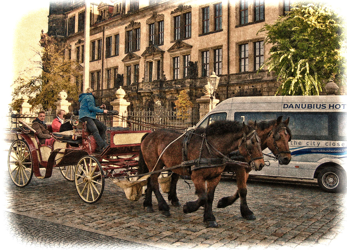 Блондинка " за рулём "