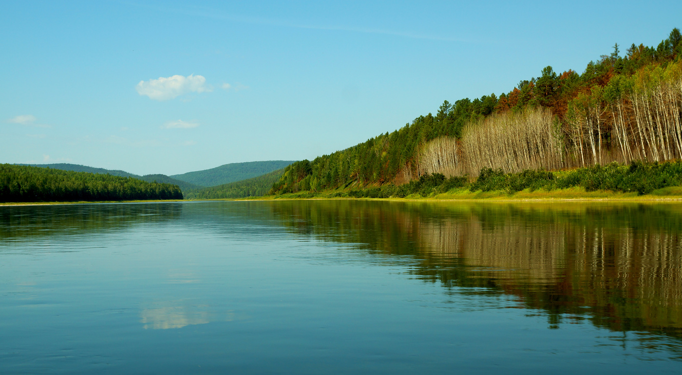 Течет река Лена