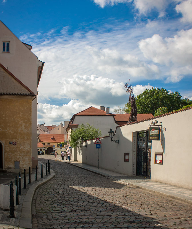 По Пражским улочкам