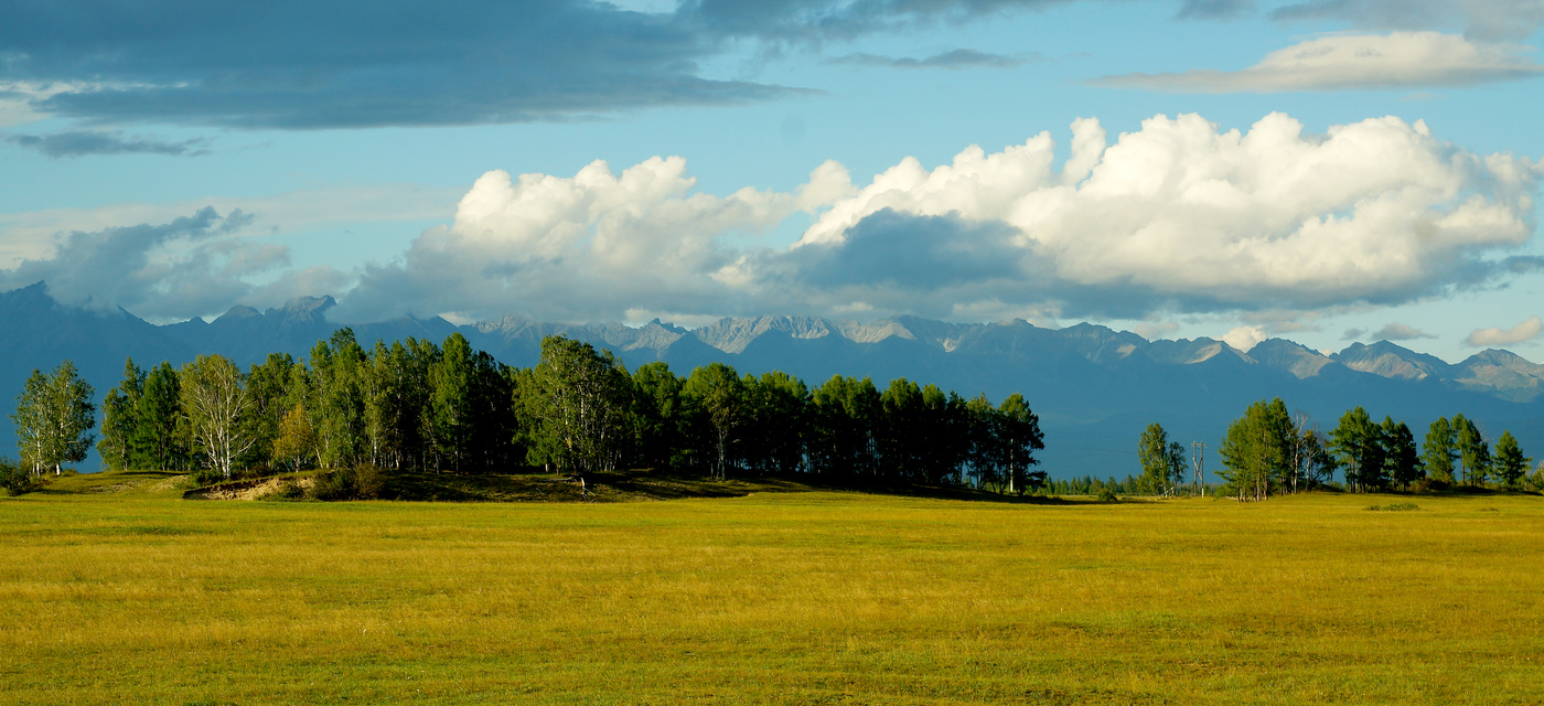 Плыли тучи по горам