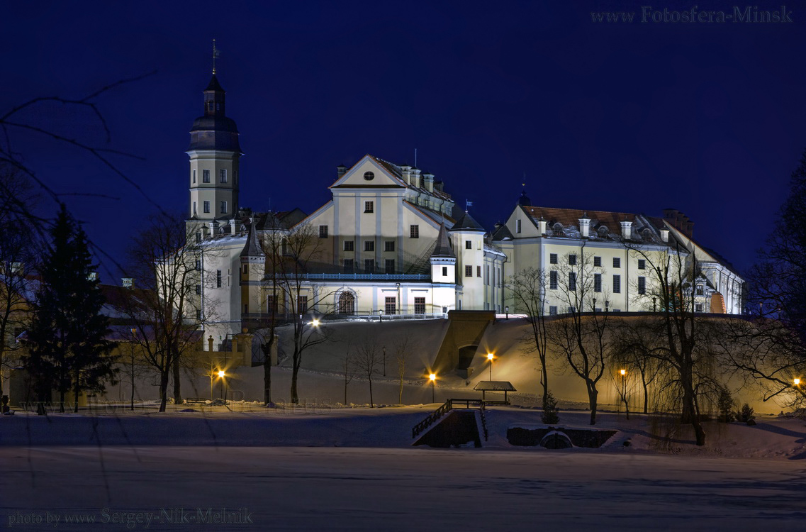 Ночной замок в Несвиже...