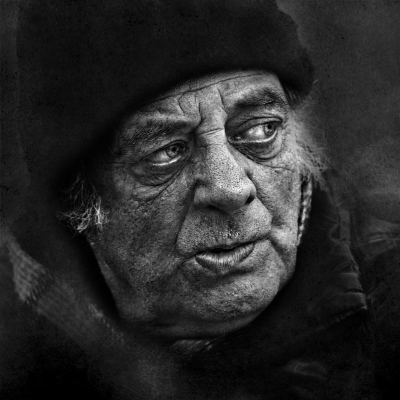 плетью обуха не перешибёшь