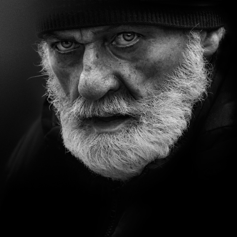 стопудовый взгляд