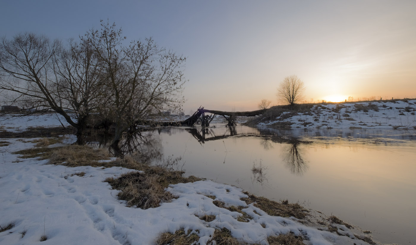 Разрушенный мост ....