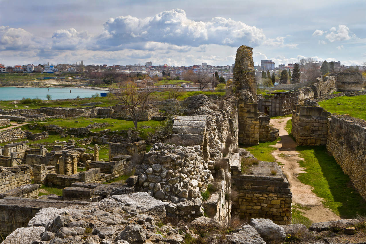 Руины крепости.