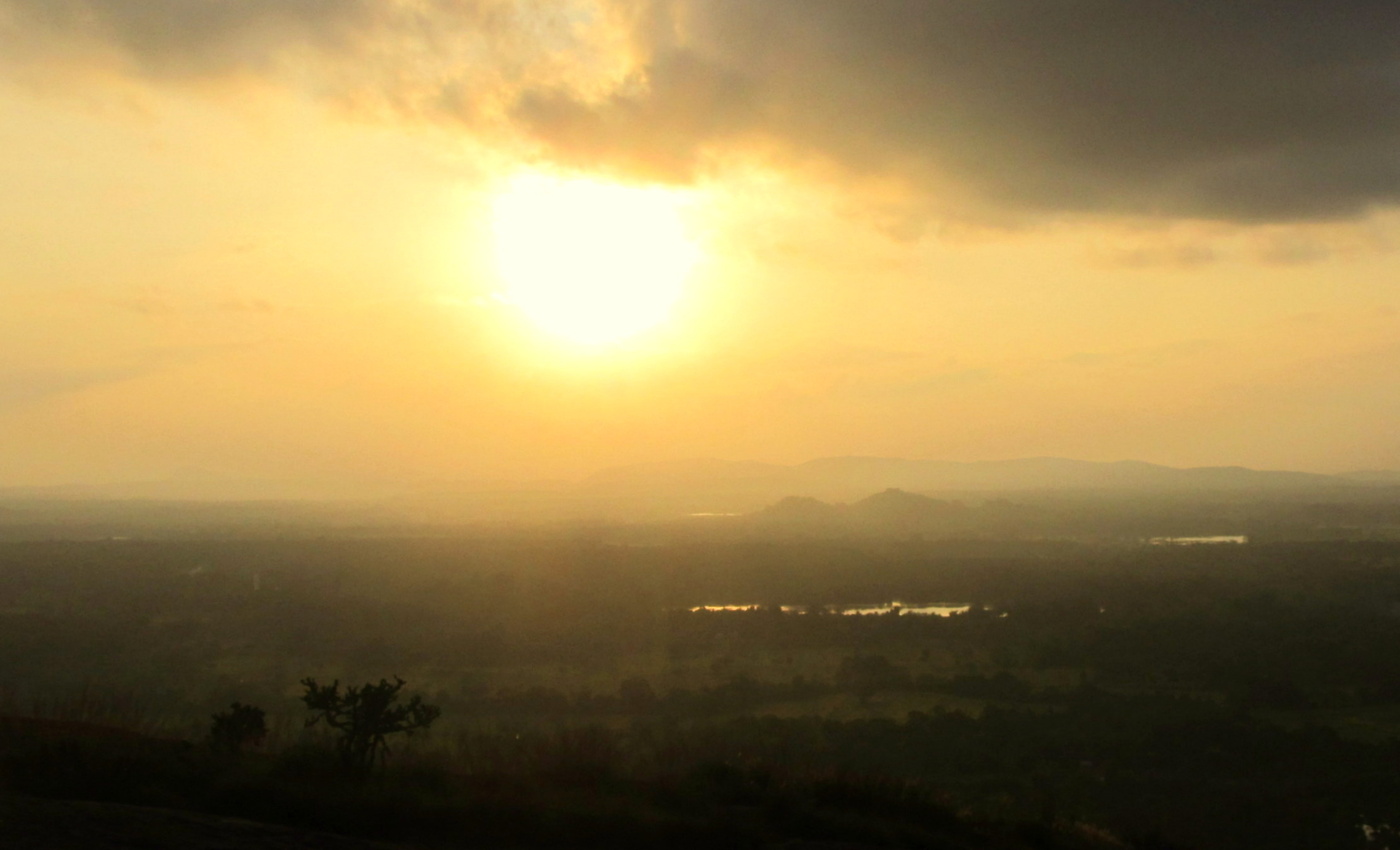 *Закат на Шри-Ланке**