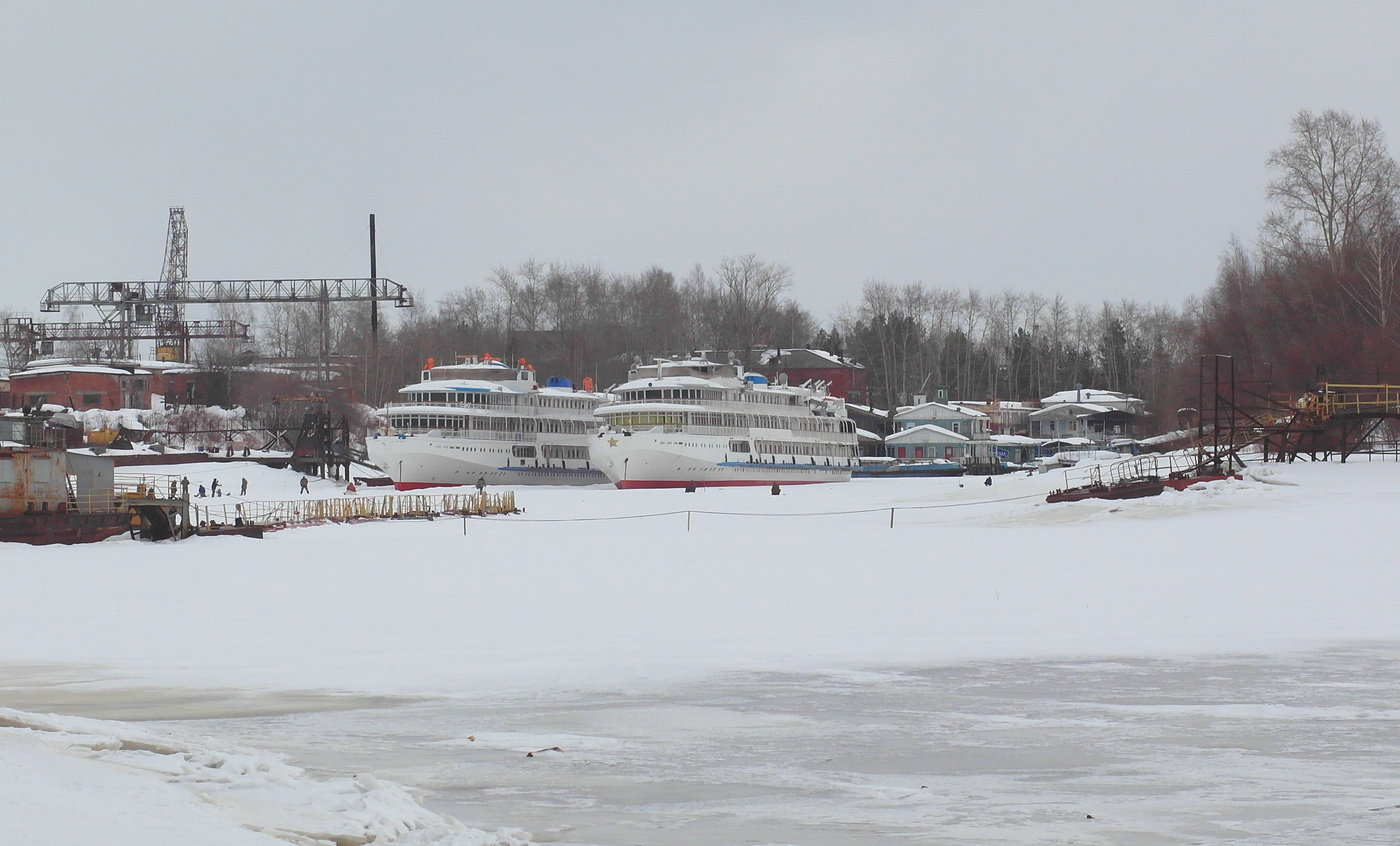 Прогулка по берегу.