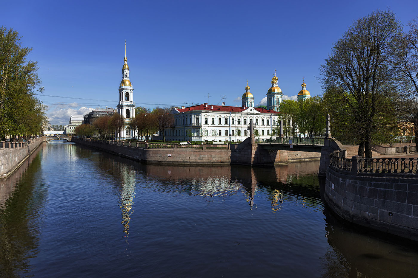 САНКТ-ПЕТЕРБУРГСКИЙ НИКОЛО-БОГОЯВЛЕНСКИЙ СОБОР