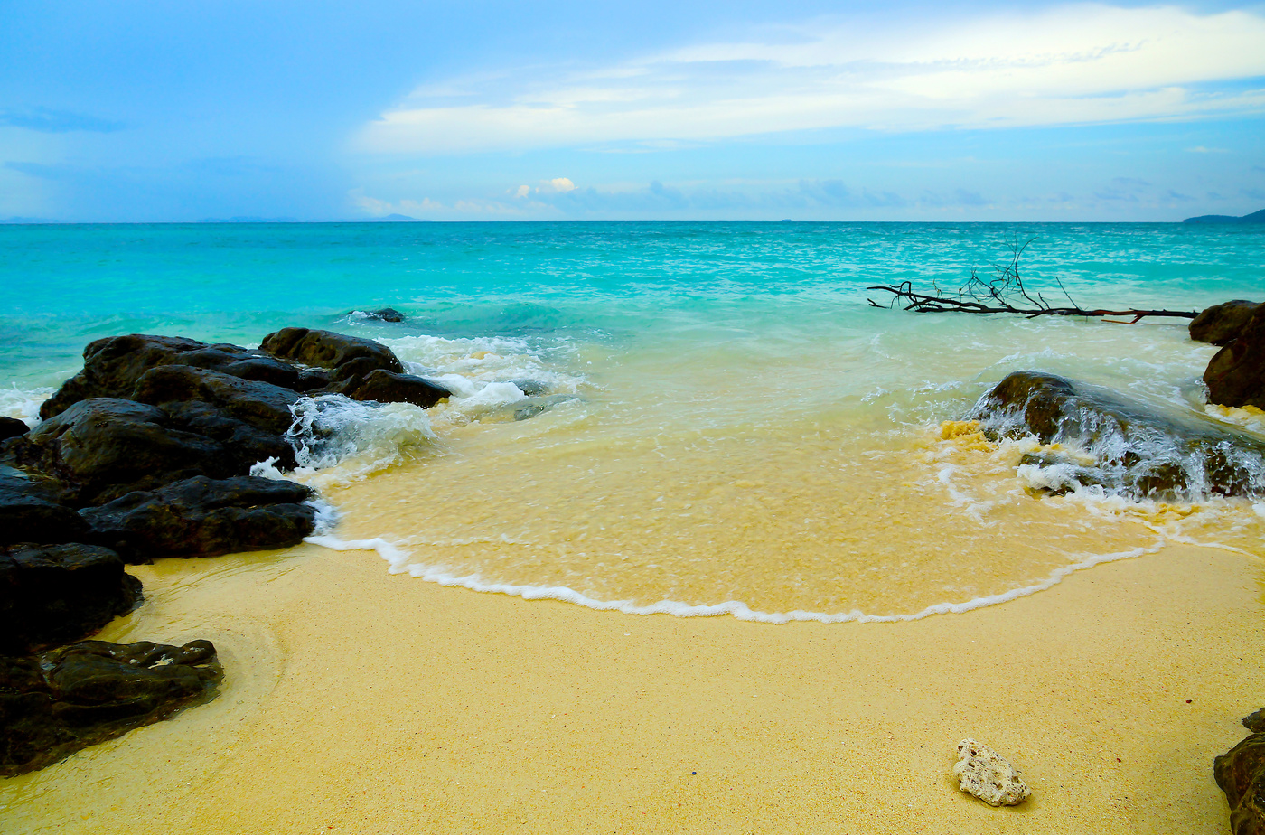 Берег Андаманского моря