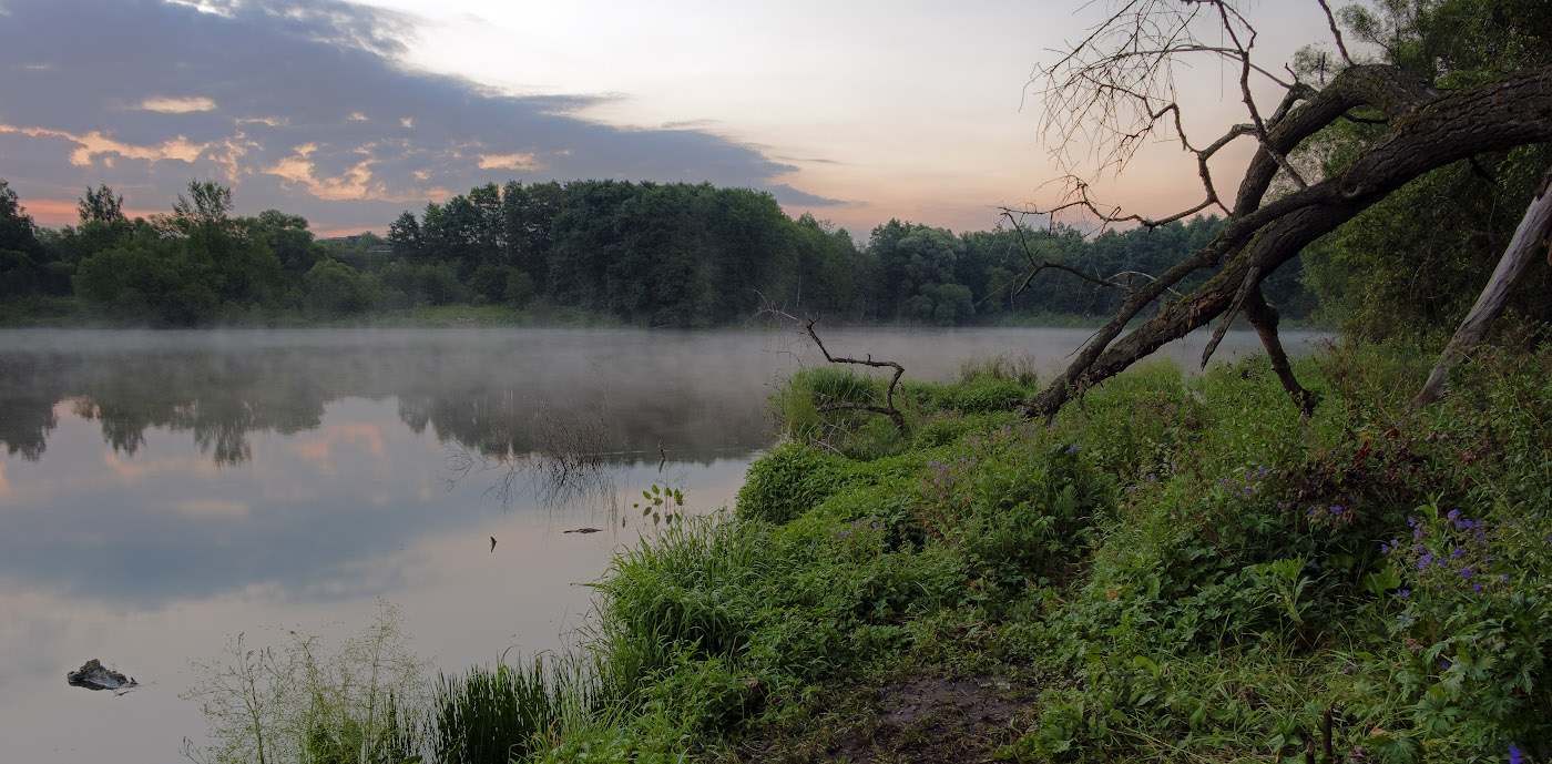 Рассветная тишина.