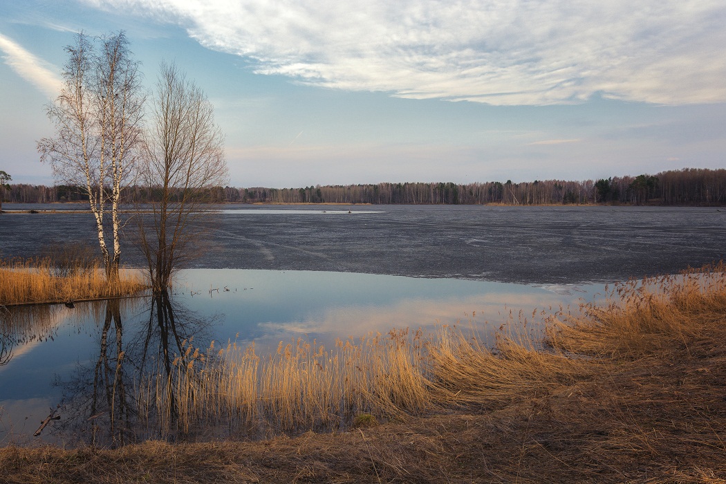 Последний лед весны.