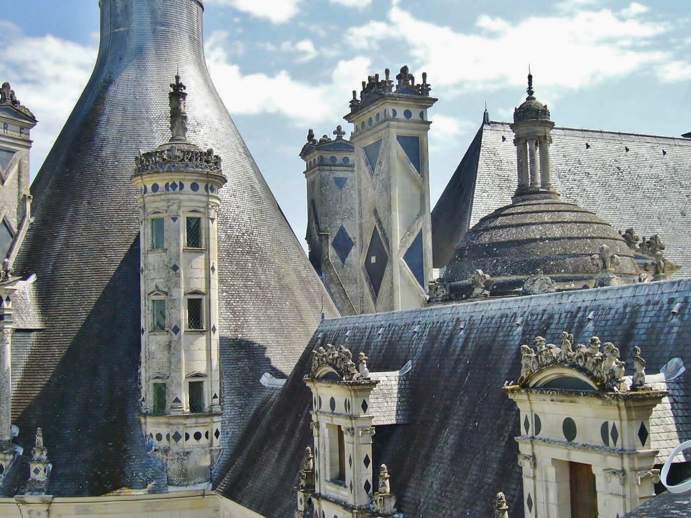 На крыше замка Шамбор