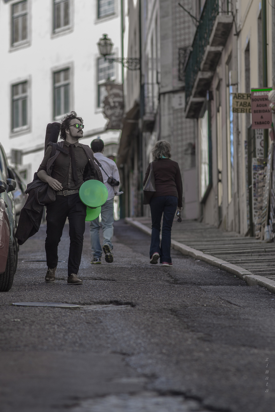 зеленый акцент