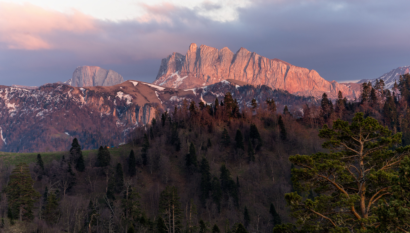 Закат с палатками