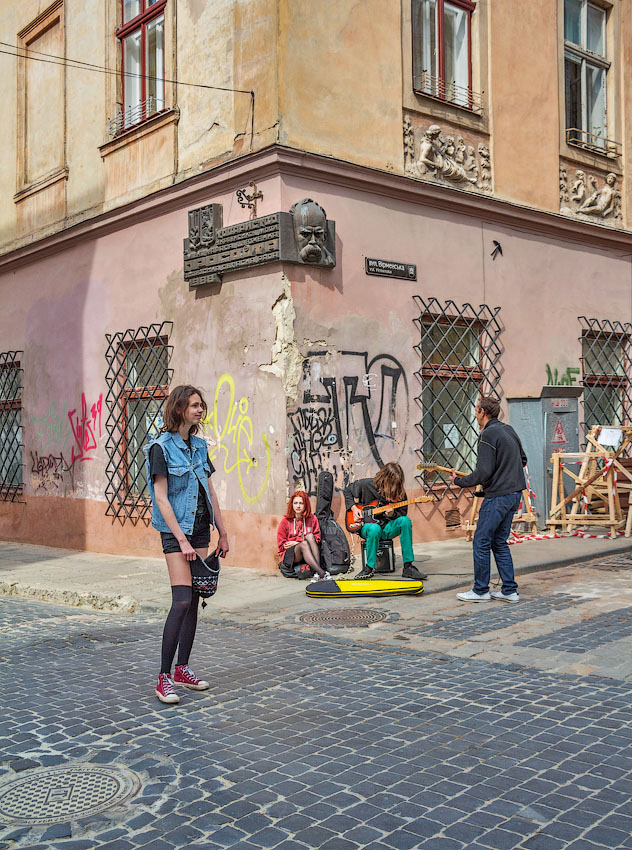 Картинки Армянской улицы (3)