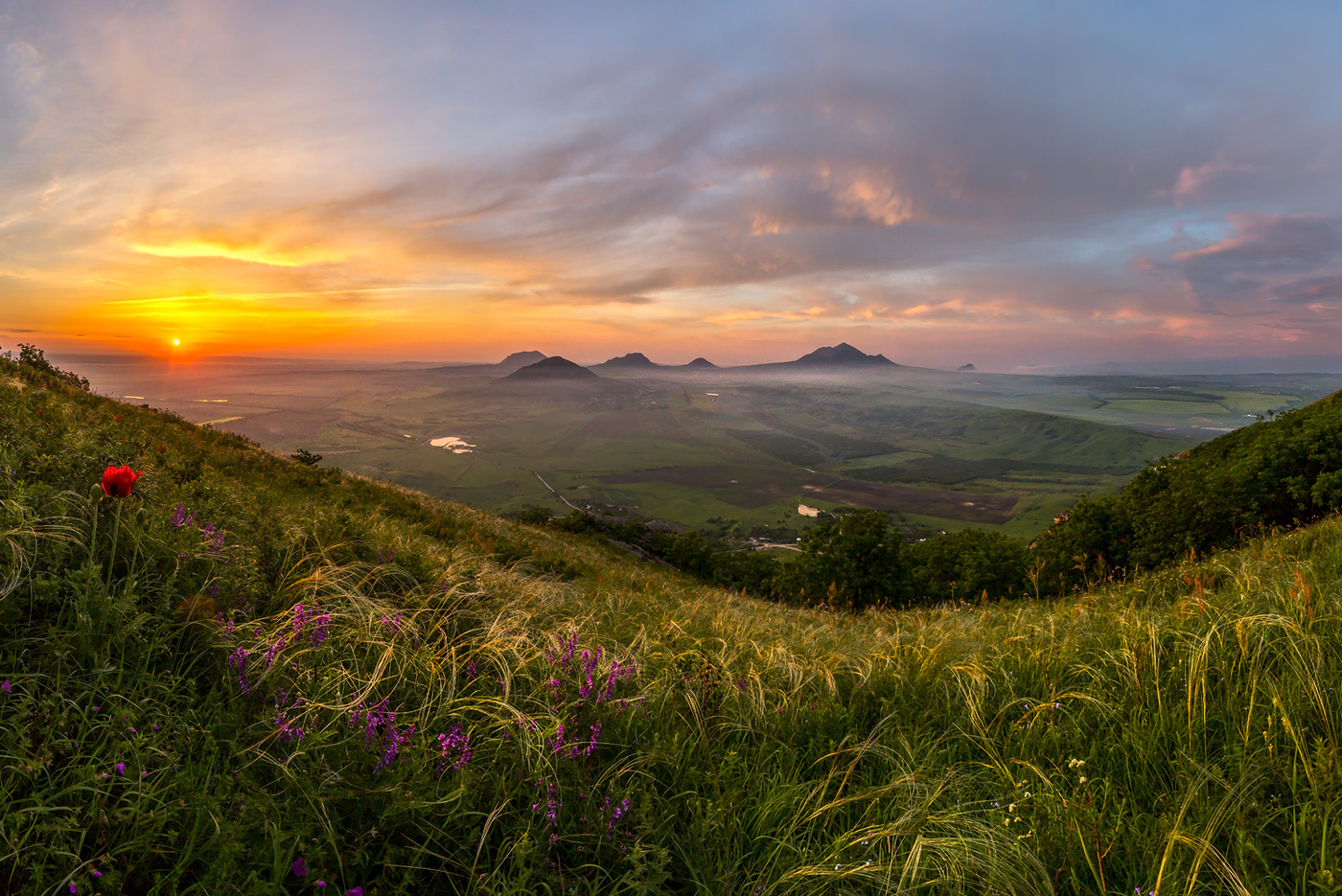 Встреча рассвета на горе Верблюд.