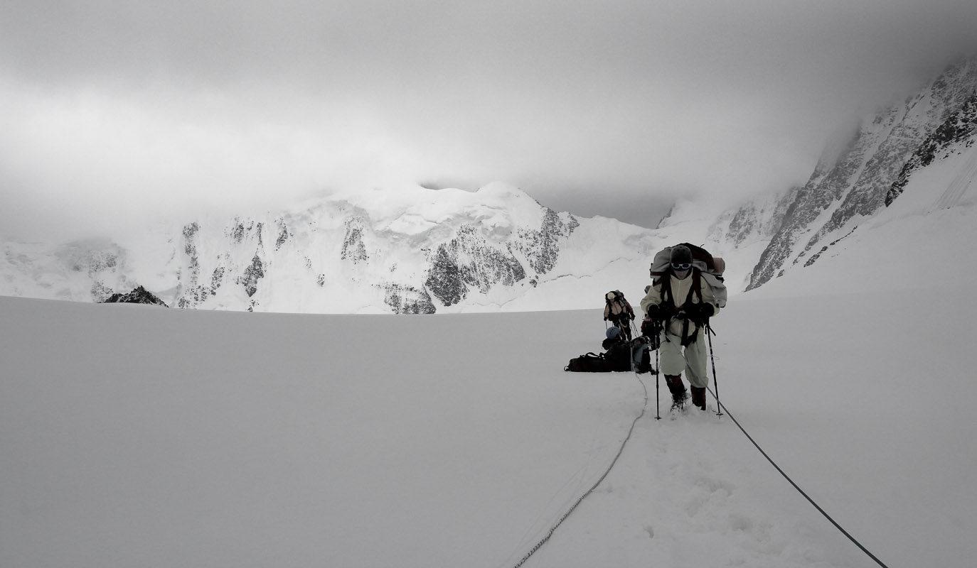 Выше только горы