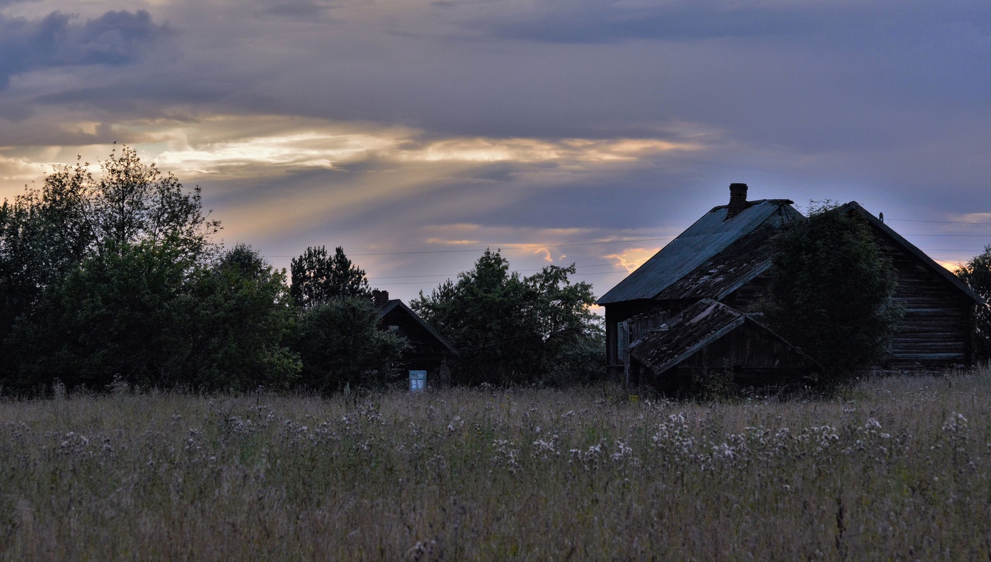 "Иссыхают избы зноем..."