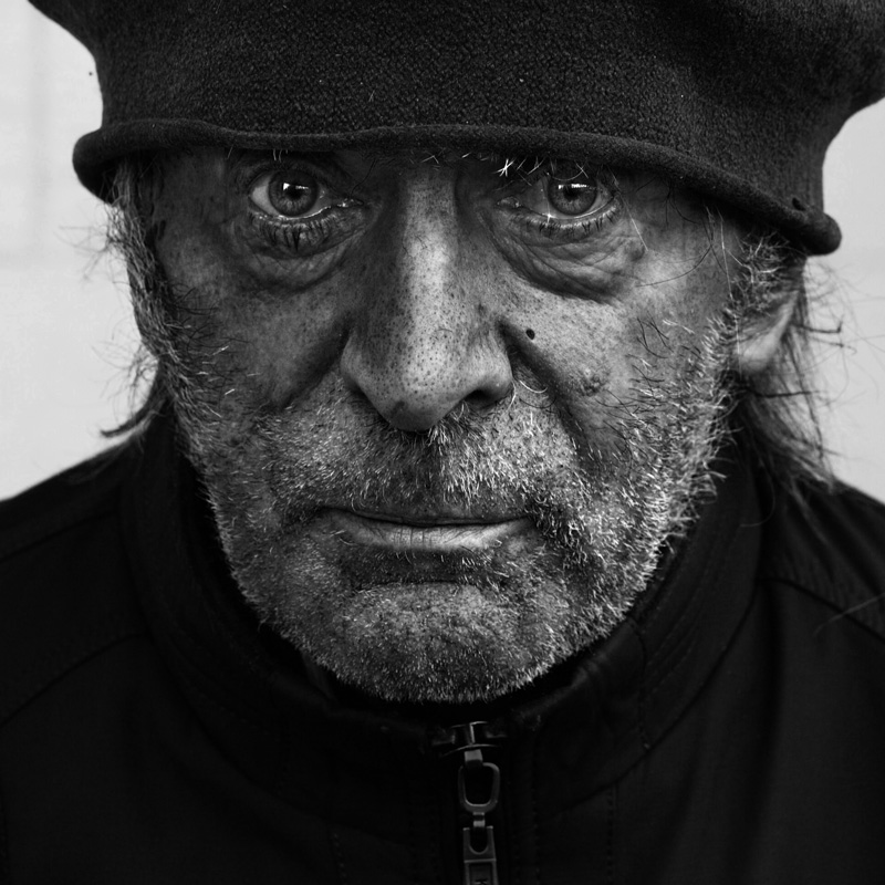 на улице Достоевского всё спокойно