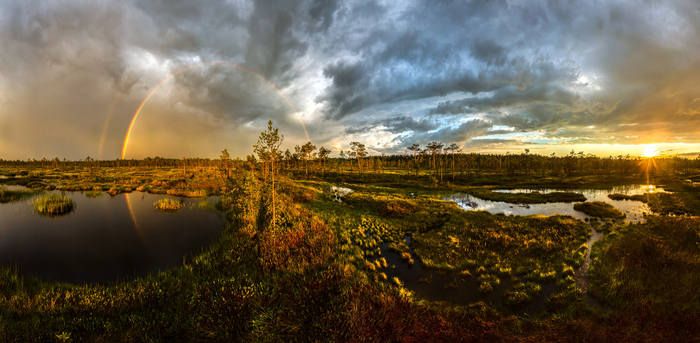 История - как солнце рисует радугу.