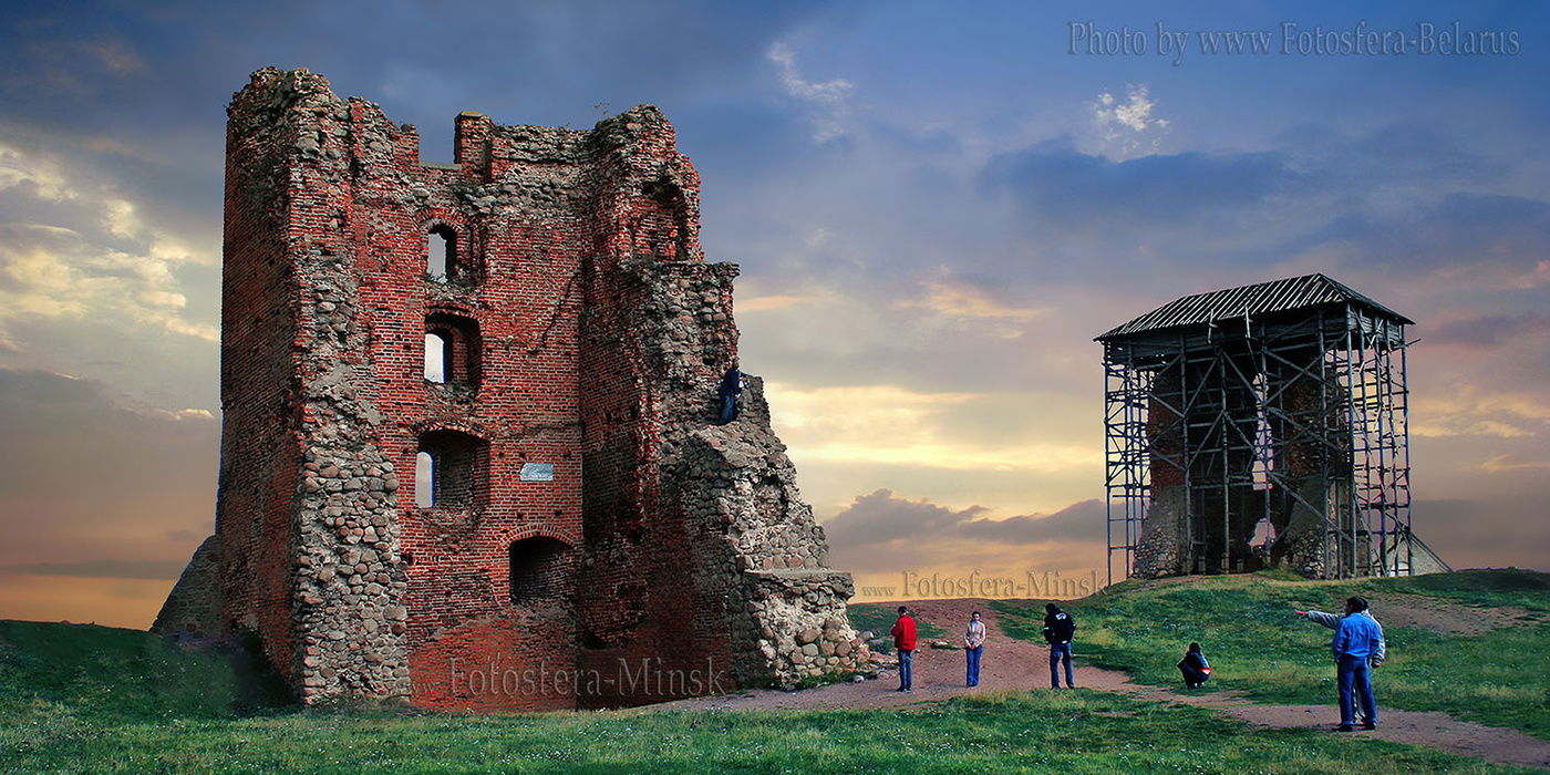 Древнейший замок страны