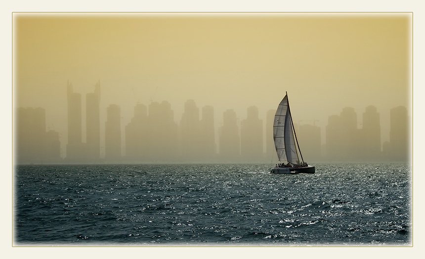 мираж и парус.