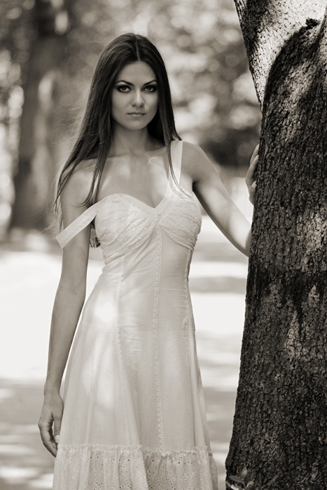 ...у назначеного места...