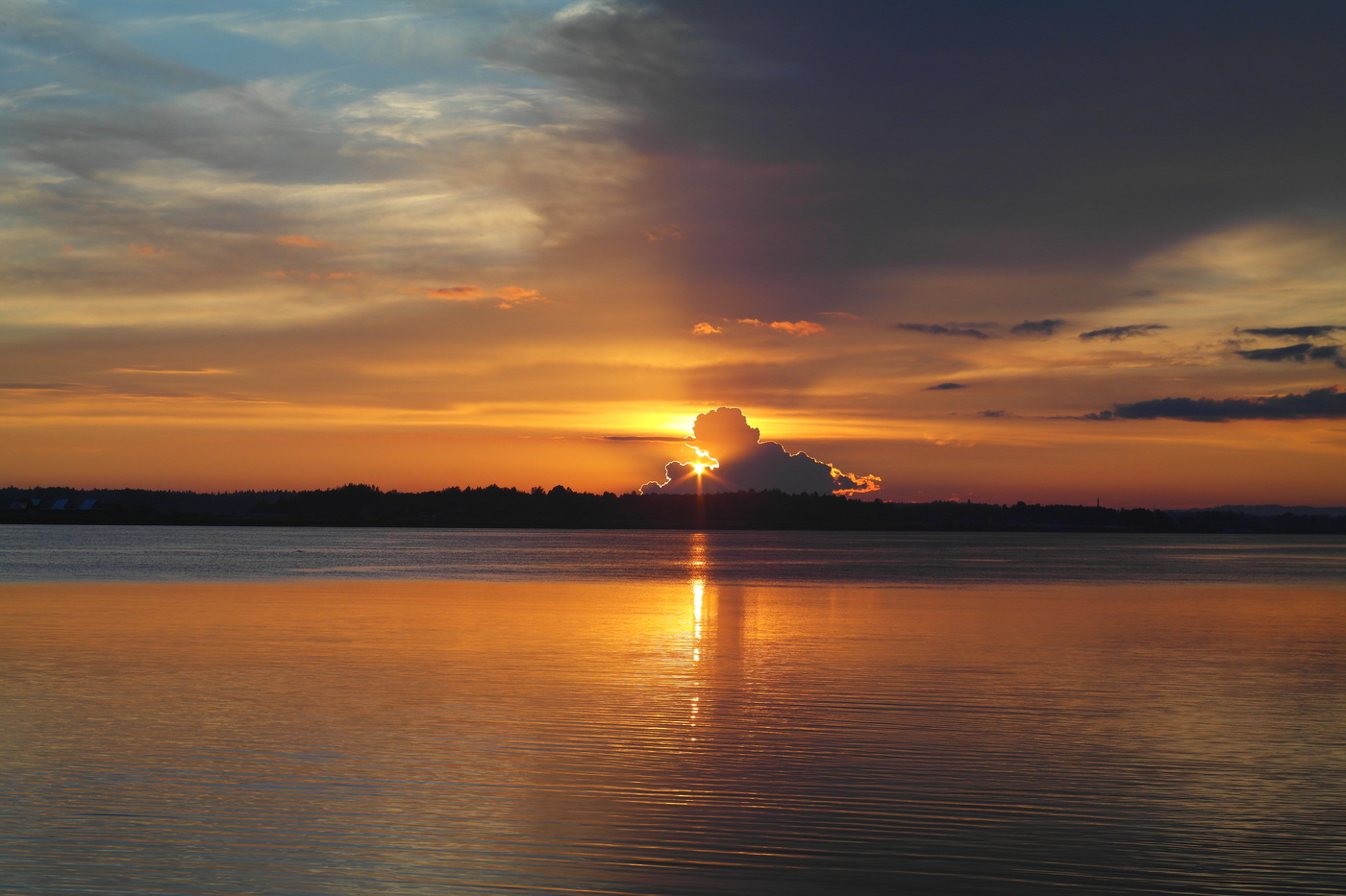 Ещё один летний вечер.