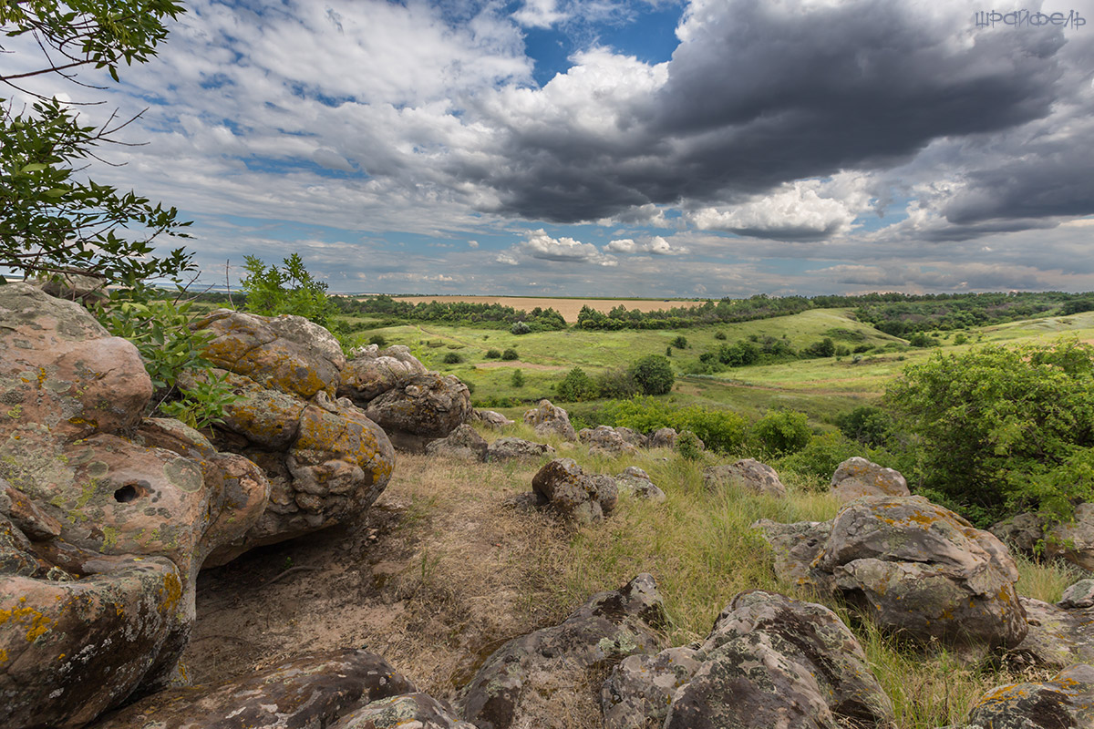 Каменская астроблема