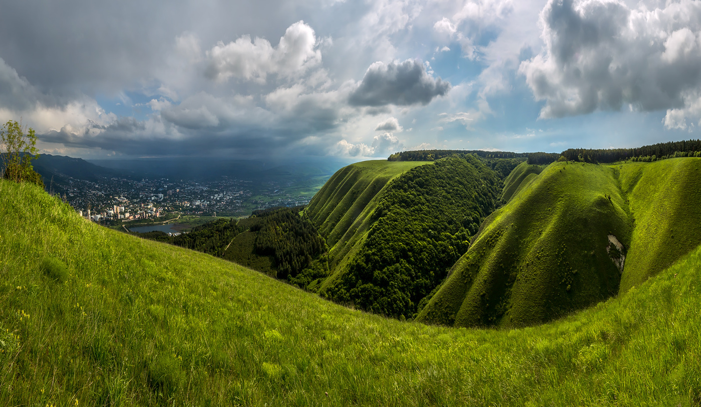 Гроза наступает.