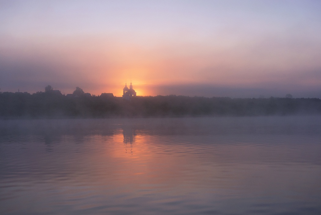 Сквозь тишину.