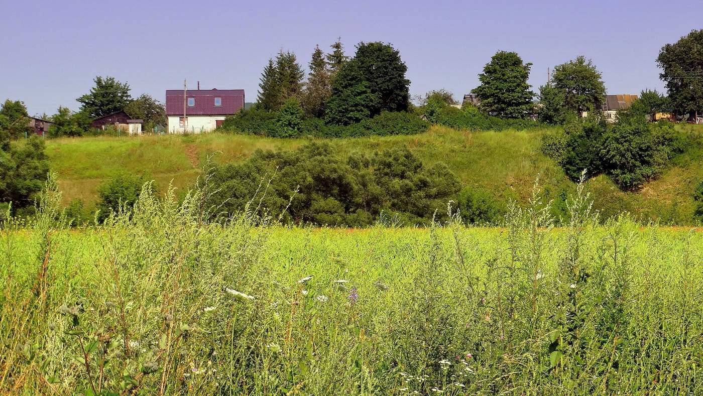 На том берегу