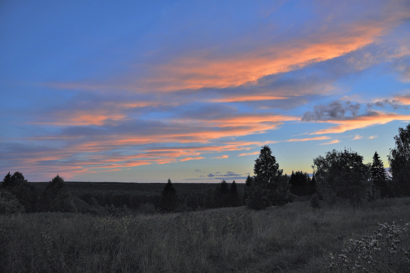 Вечерело ...