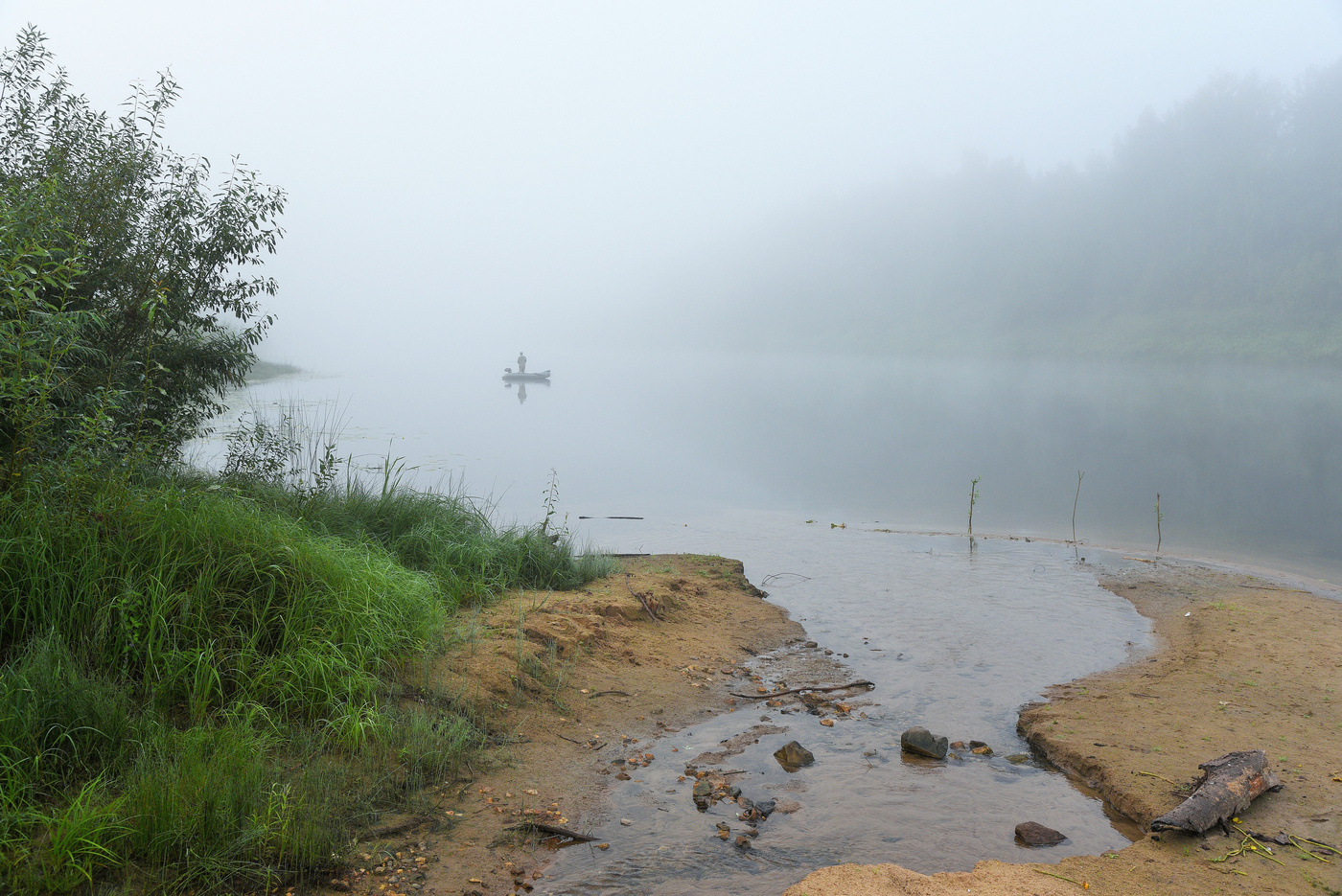 Утро на реке ...