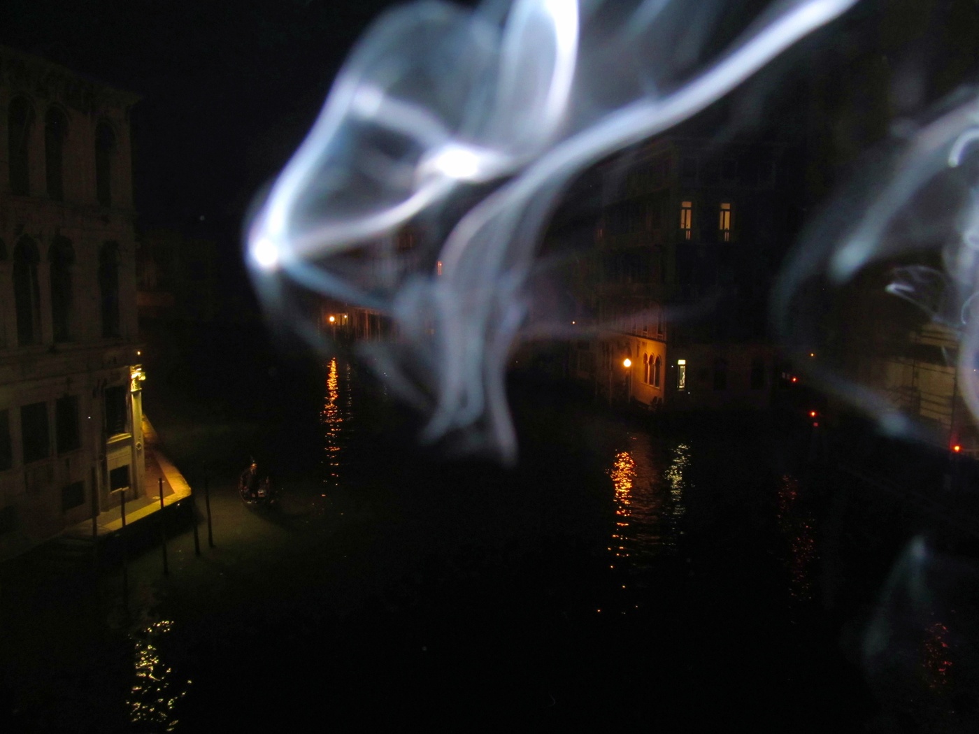 Город не спит