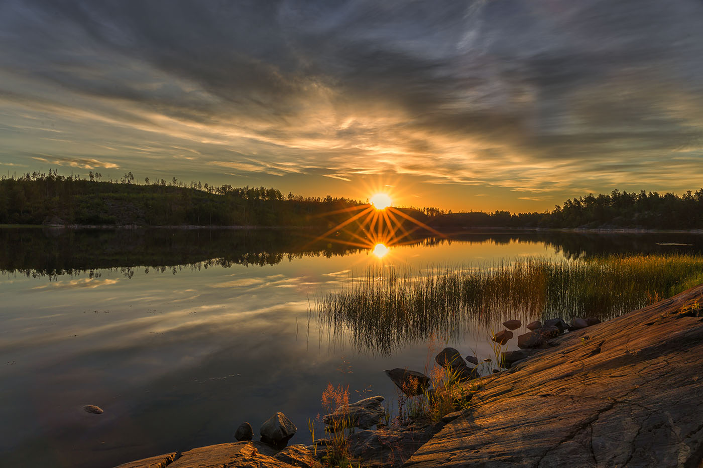 Два солнца...