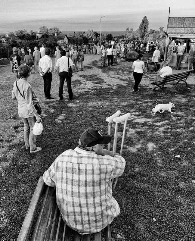 Ожидание губернатора...