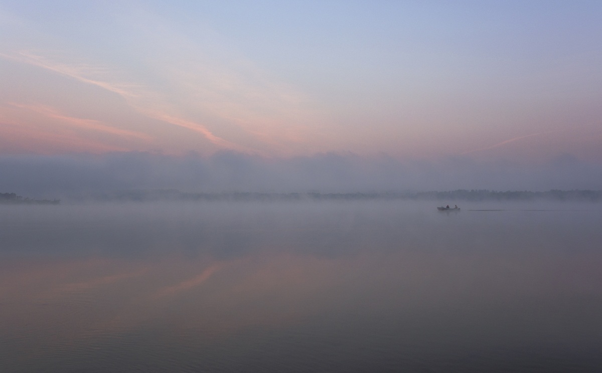 Кто рано встает, у того рыбка клюет!