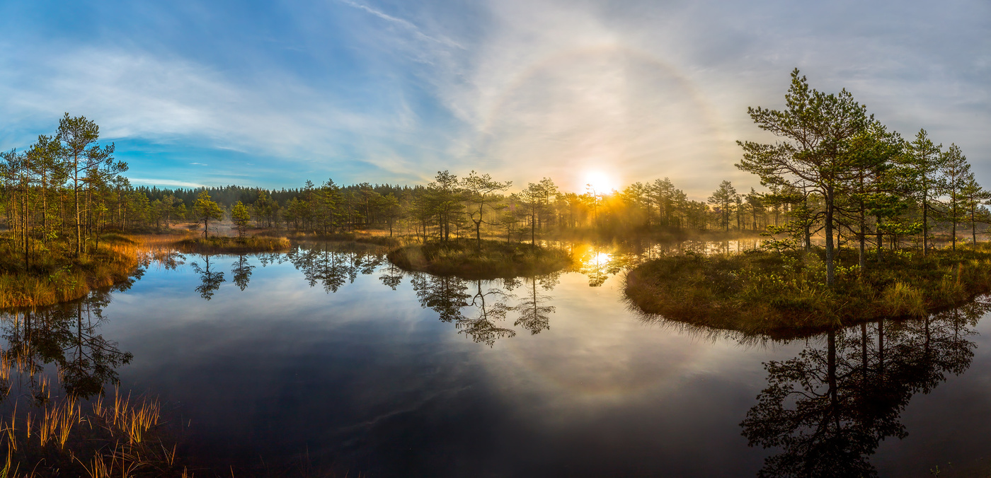 Солнечное гало на рассвете