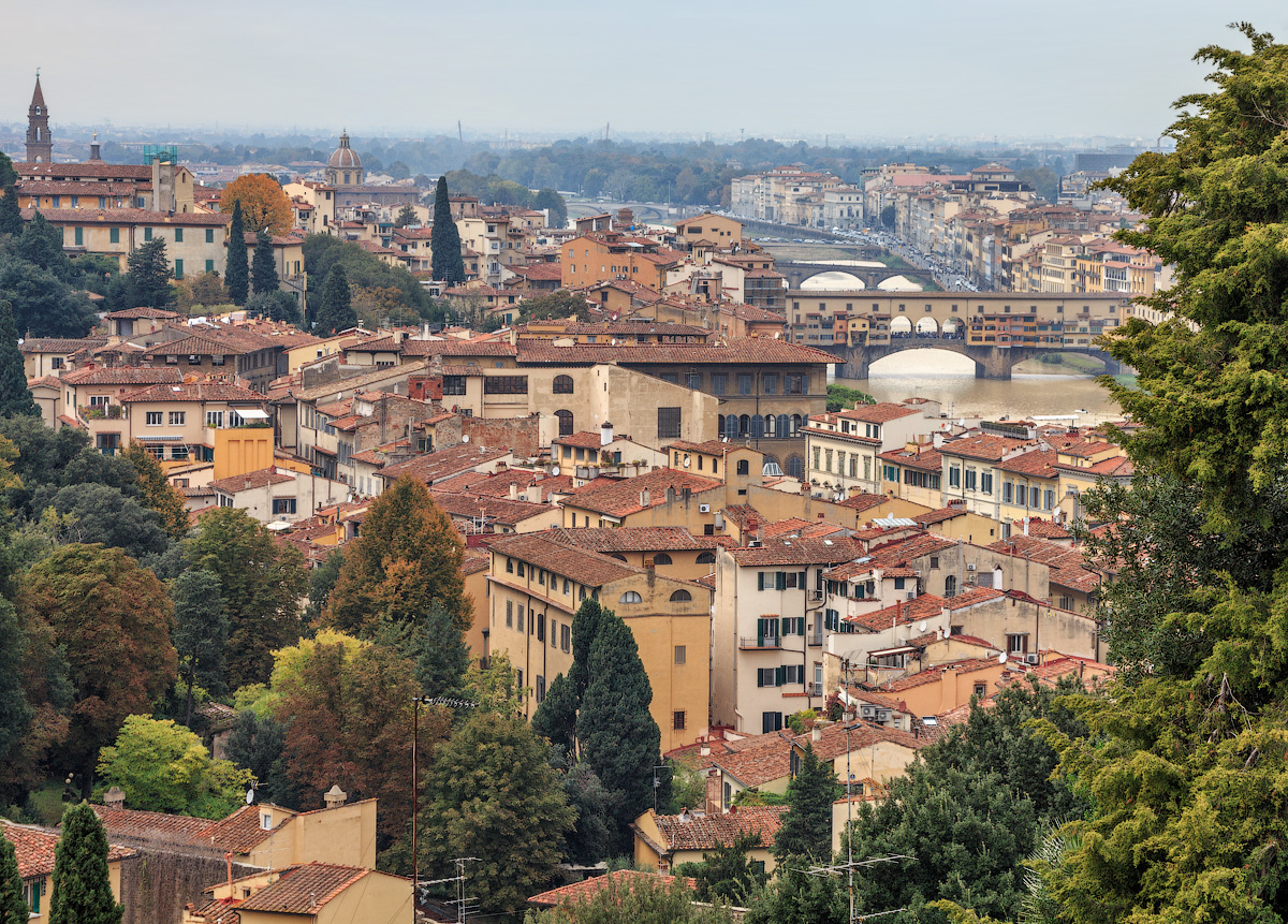 Грязной стала река Арно